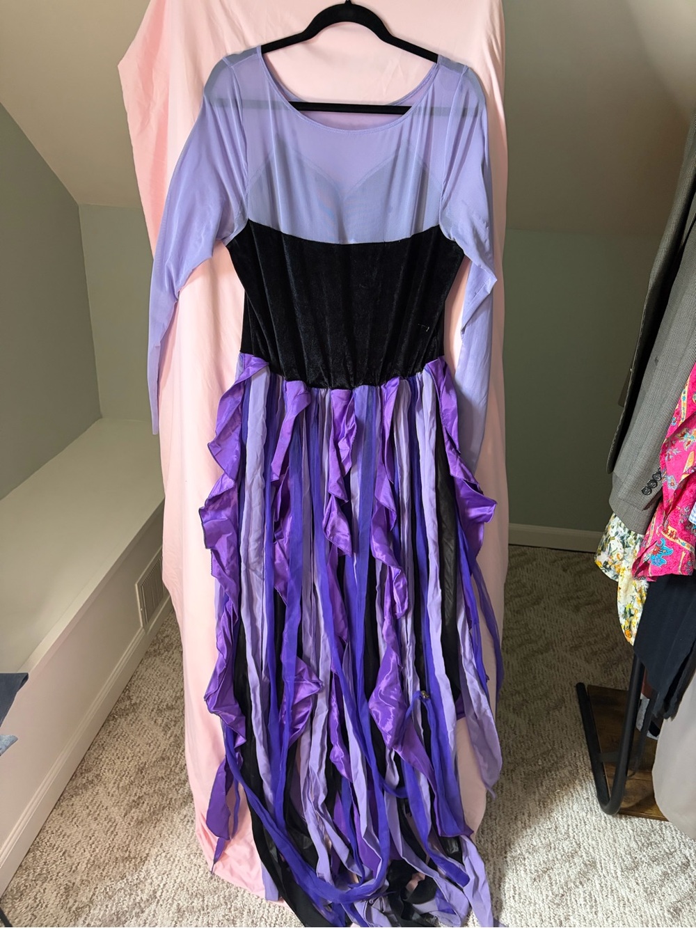 Women’s “sea witch” Ursula costume Purple and Black size XL - Picture 3 of 8
